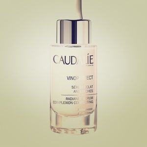 Caudalie Vinoperfect serum